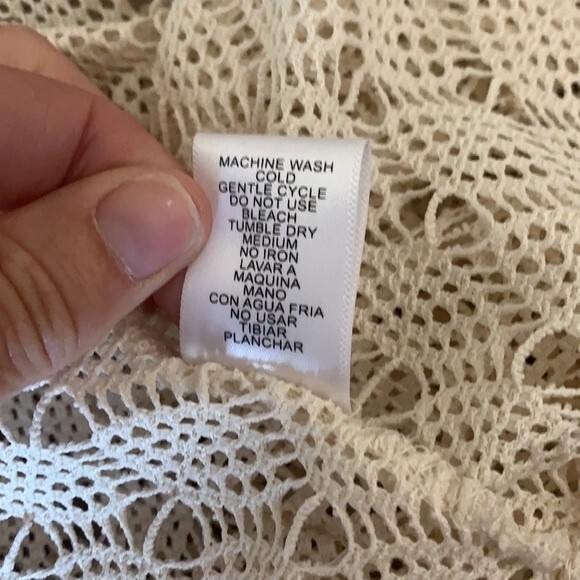 LOVE TREE Crochet Open Front Short Sleeve Cardigan Cream Size Small - Picture 8 of 9